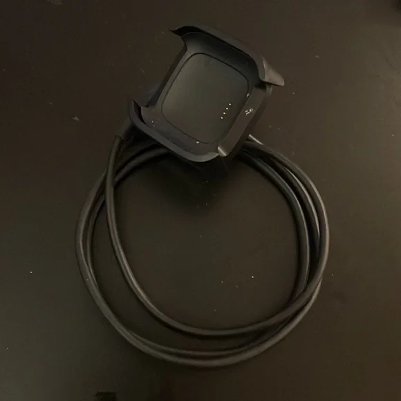 Fitbit Versa 2 - Picture 3 of 3
